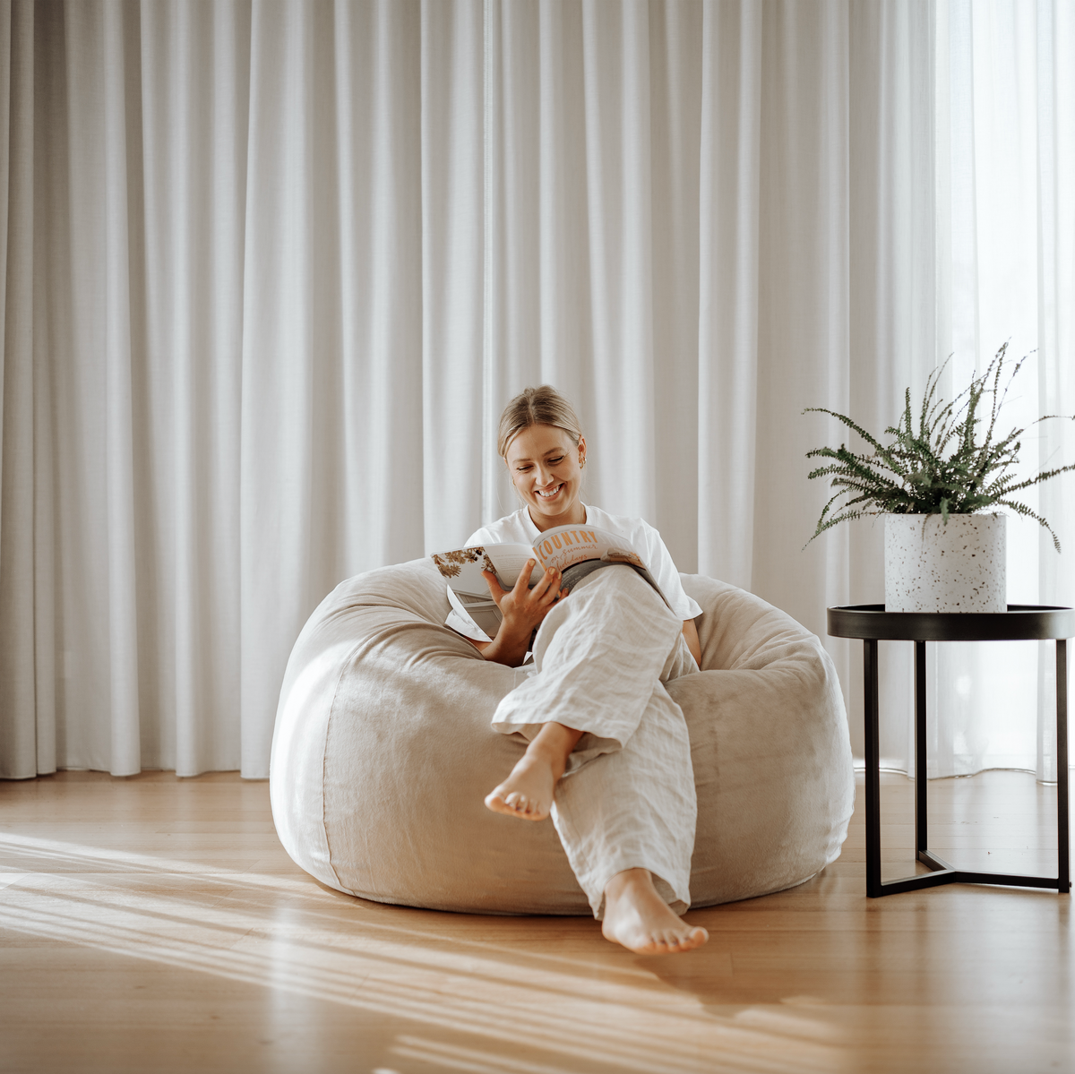 Pierre Fur Bean Bag - Champagne Latte Ivory & Deene