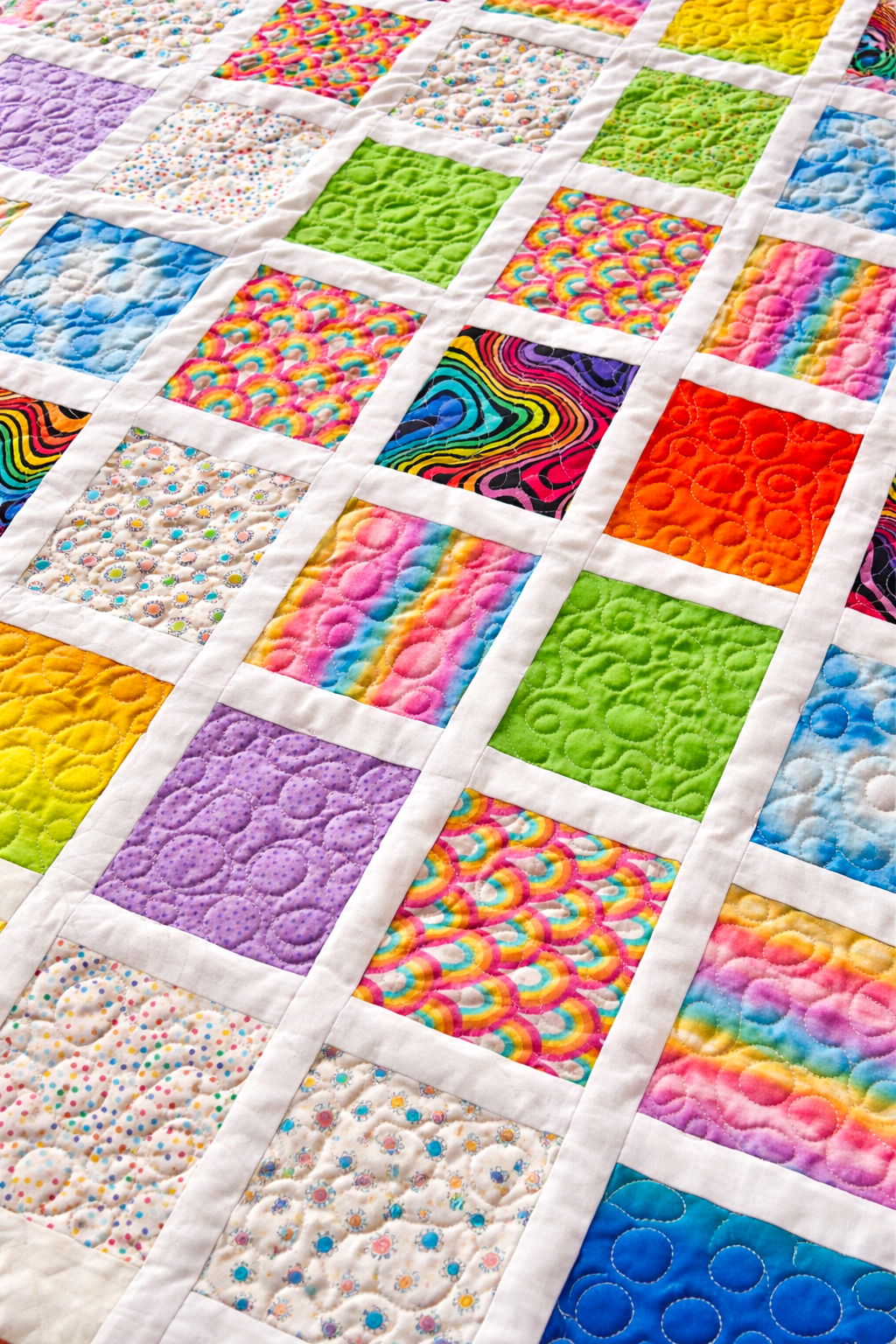 Rainbow Melody Quilt / Throw Demee Design