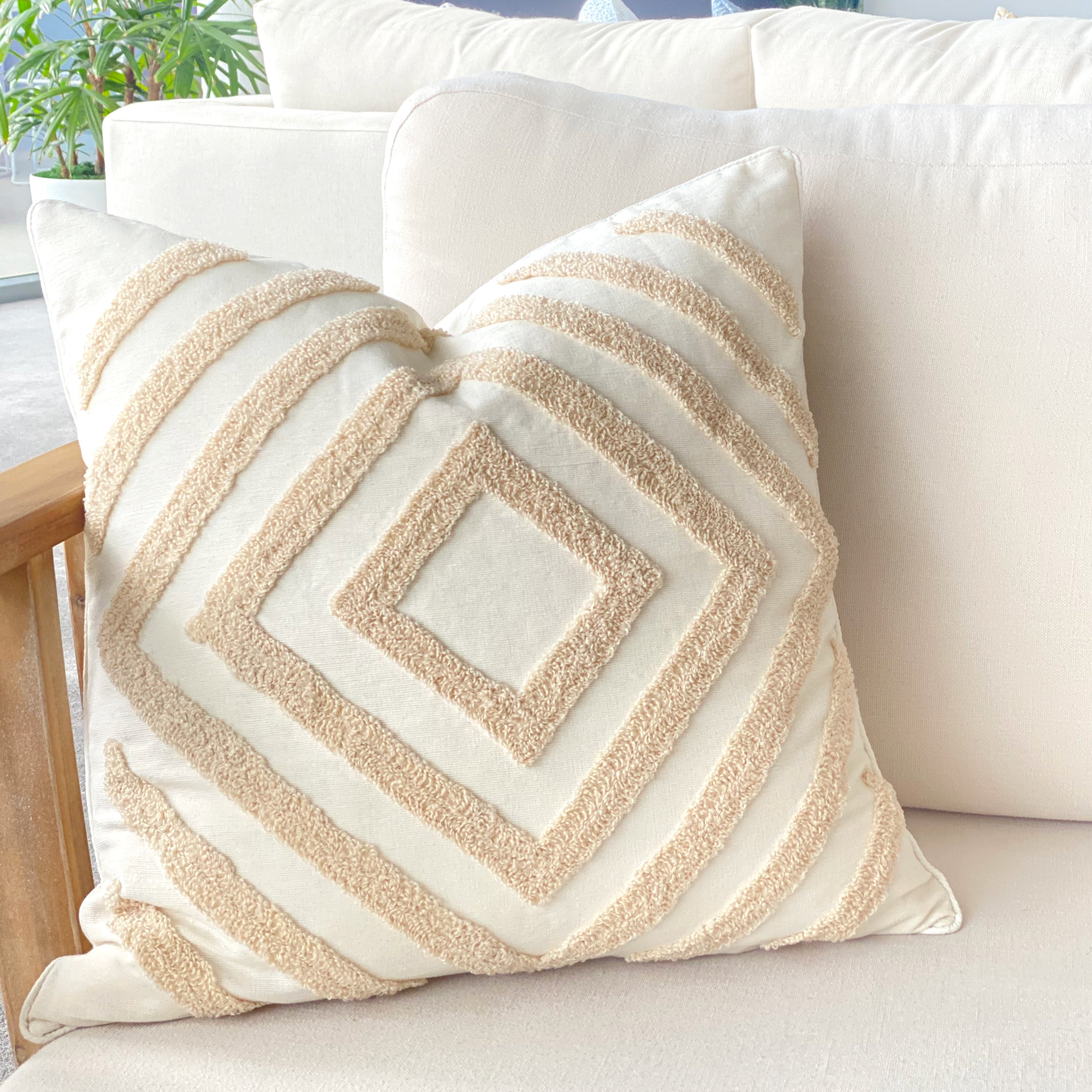 Ramada Tufted Cushion Cover with Diamond Pattern + Insert Ivory & Deene